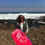 Carina Carvalho compete nas poderosas ondas do Chile